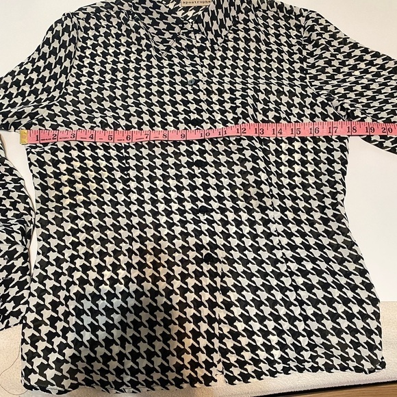 Apostrophe Women's Tops - Blouses Size 8 - Picture 5 of 9